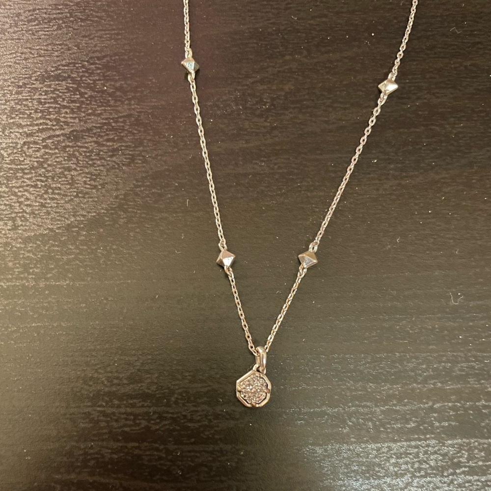 Kendra Scott Silver Pendant Necklace